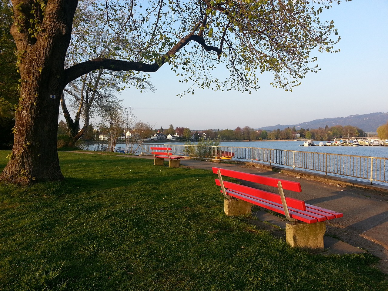 绩的背后 绩的背后